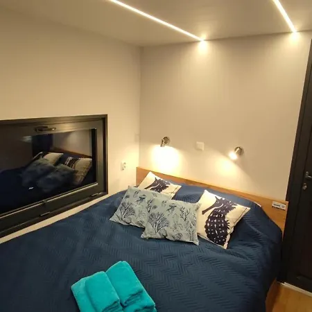 Houseboat Water King Plywajacy Dom Na Wodzie, 7 Os Wroclaw