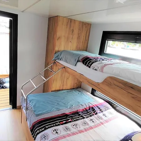 Houseboat Water King Plywajacy Dom Na Wodzie, 7 Os Apartment Breslau