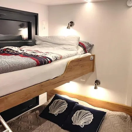 Appartamento Houseboat Water King Plywajacy Dom Na Wodzie, 7 Os Breslavia